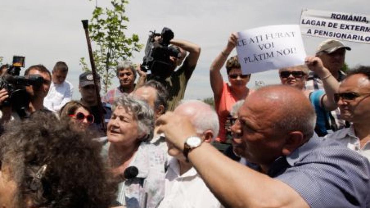 "Marşul genocidului", organizat de pensionarii din Galaţi  (VIDEO)