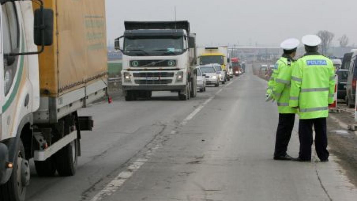 Podul de la Tătărani, închis două luni. Circulaţia pe centura Ploieştiului îngreunată