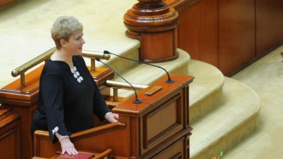 Boc, despre votul pro-moţiune dat de Trandafir: Un gest care nu face onoare PDL (VIDEO)