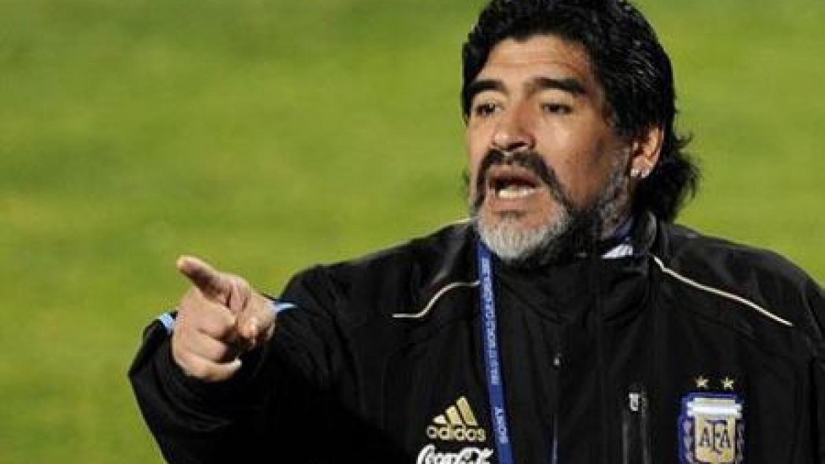 Maradona laudă cele "23 de fiare" din lotul Argentinei. "Pumele", aproape calificate în optimi