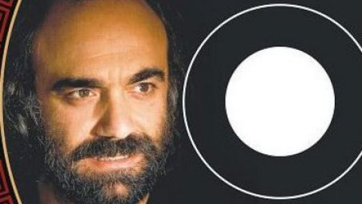 Şlagărele lansate de Demis Roussos, numai cu Revista Felicia!