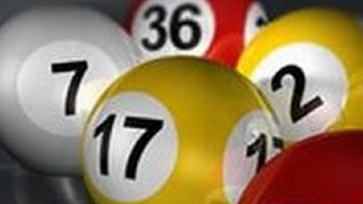 Report la Loto 6/49. Vezi numerele extrase