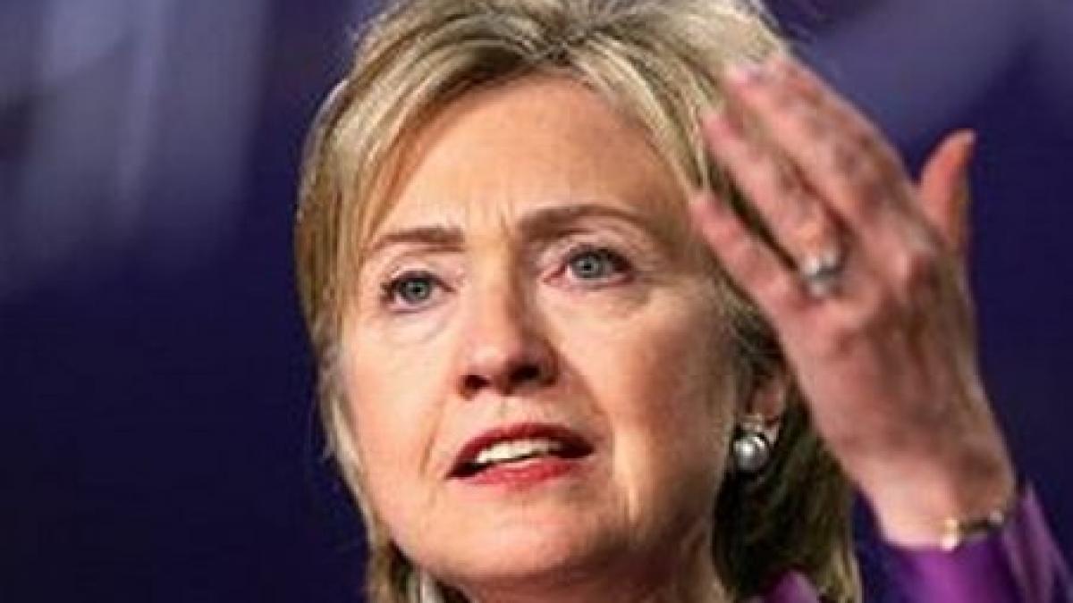 Clinton: "O  menghină de oţel"  striveşte libertăţile civil