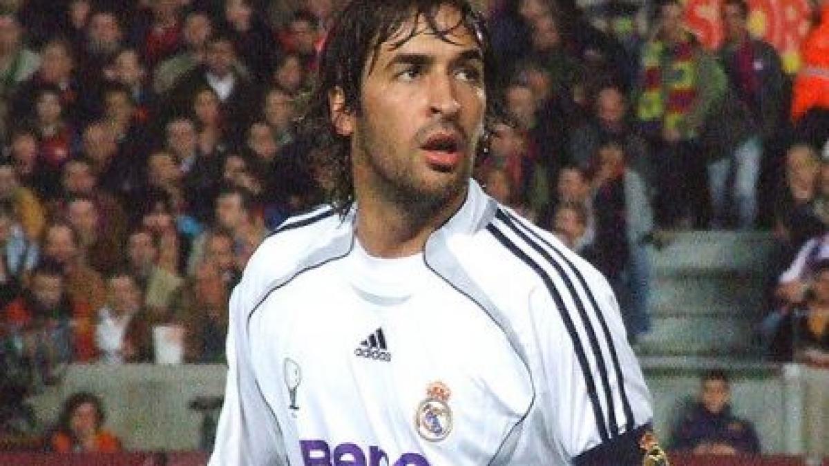 Bild: Raul Gonzalez a semnat pe doi ani cu Schalke 04