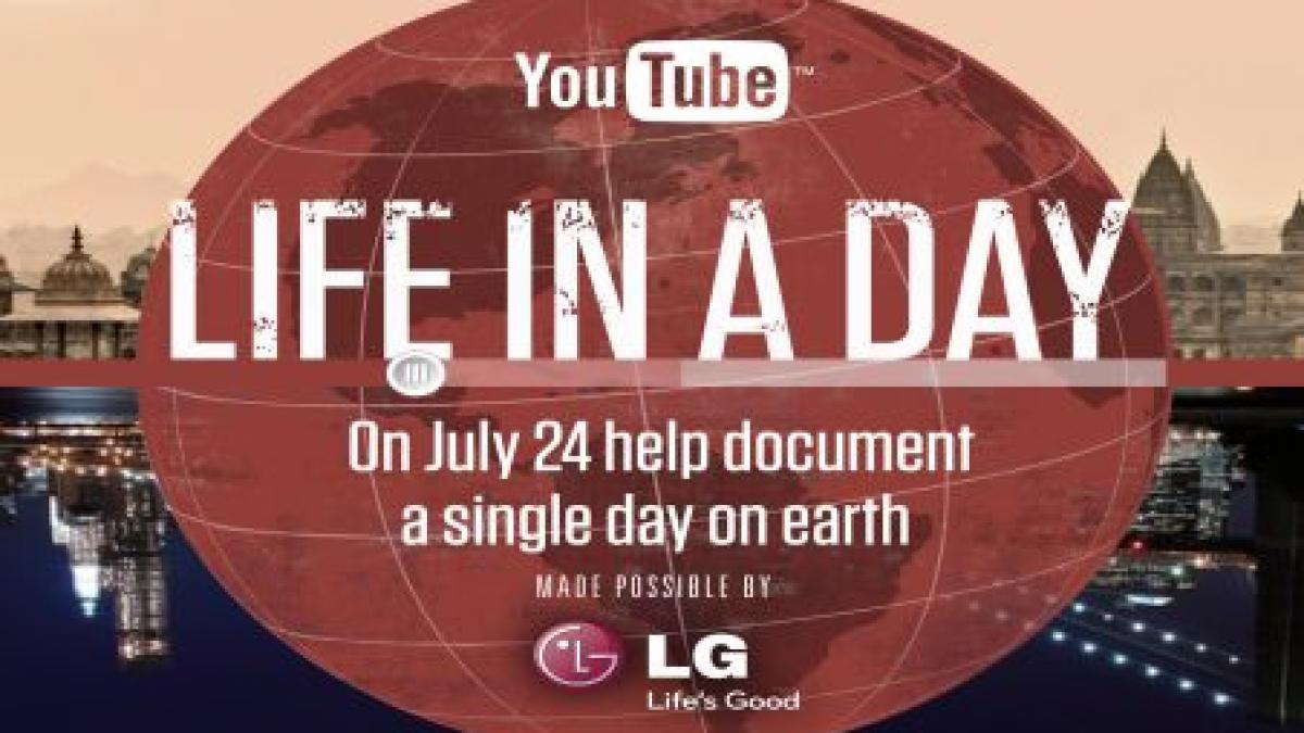 ?Life in a day? - primul film documentar cu conţinut generat de utilizatorii YouTube, produs de Ridley Scott şi Kevin Macdonald