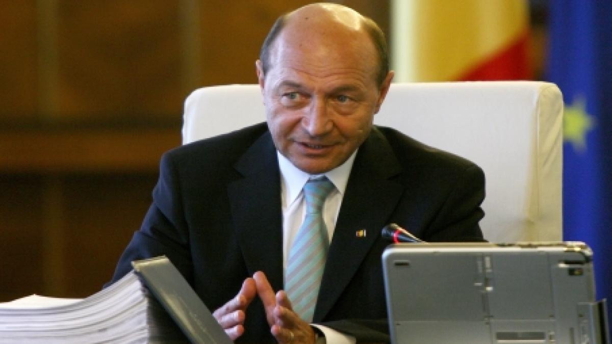 Traian Băsescu cere Parlamentului reexaminarea Legii parteneriatului public-privat