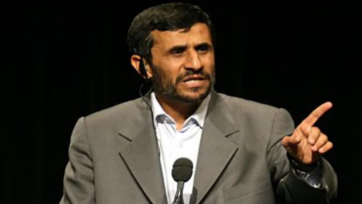 Mahmoud Ahmadinejad îl acuză pe Dmitri Medvedev că devine purtător de cuvânt al inamicilor Iranului