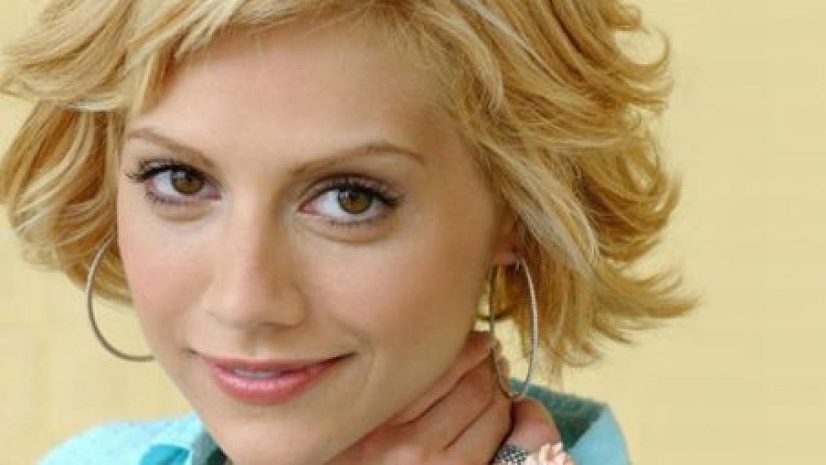 Brittany Murphy şi soţul ei ar fi murit din cauza mucegaiului din casă (VIDEO)