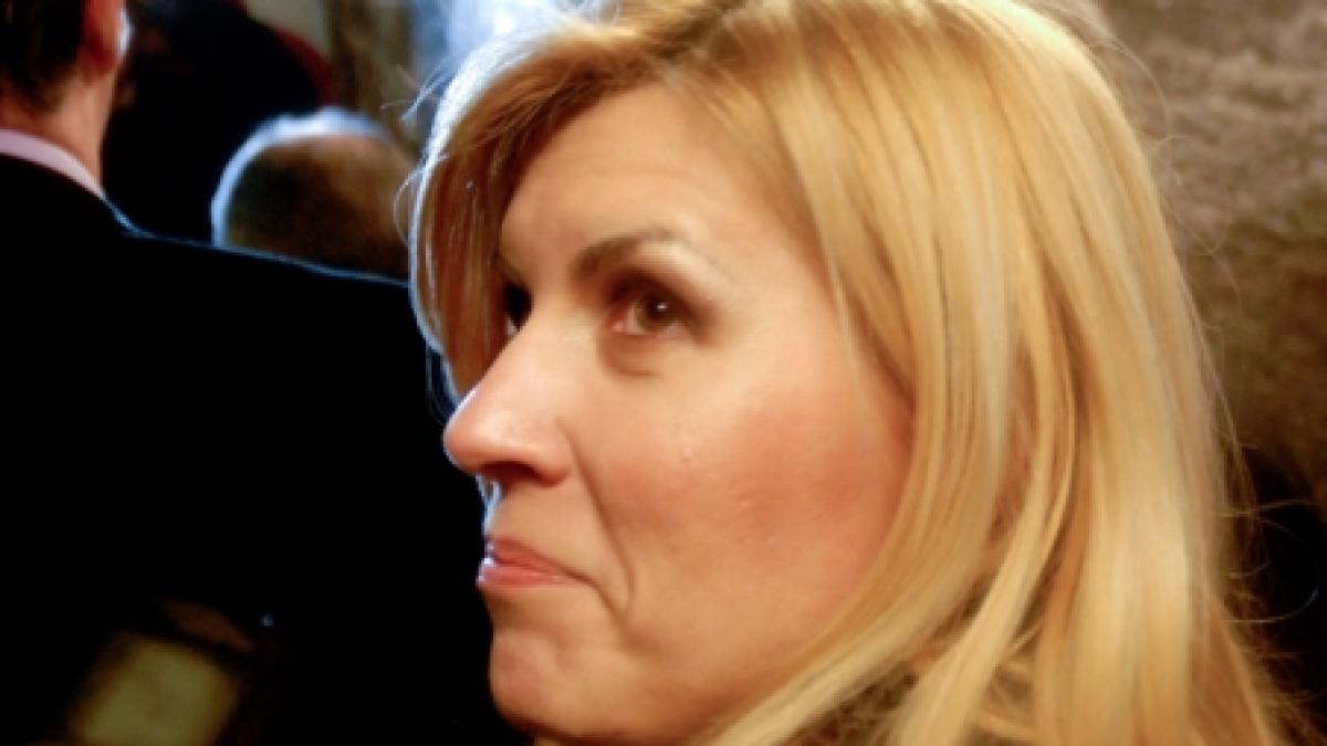 Elena Udrea, pedeapsa capilară a Bucureştiului