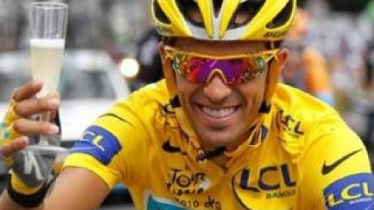 Alberto Contador, campionul Turului Franţei, a părăsit echipa Astana