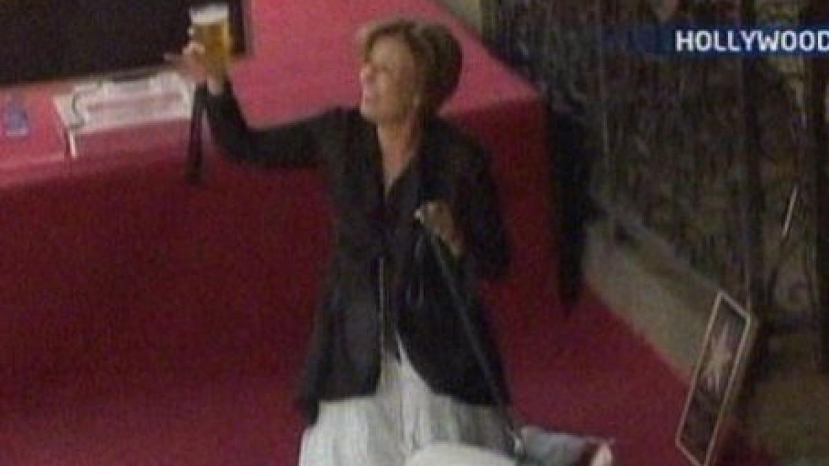 Emma Thompson a primit o stea pe Hollywood Walk of Fame (VIDEO)