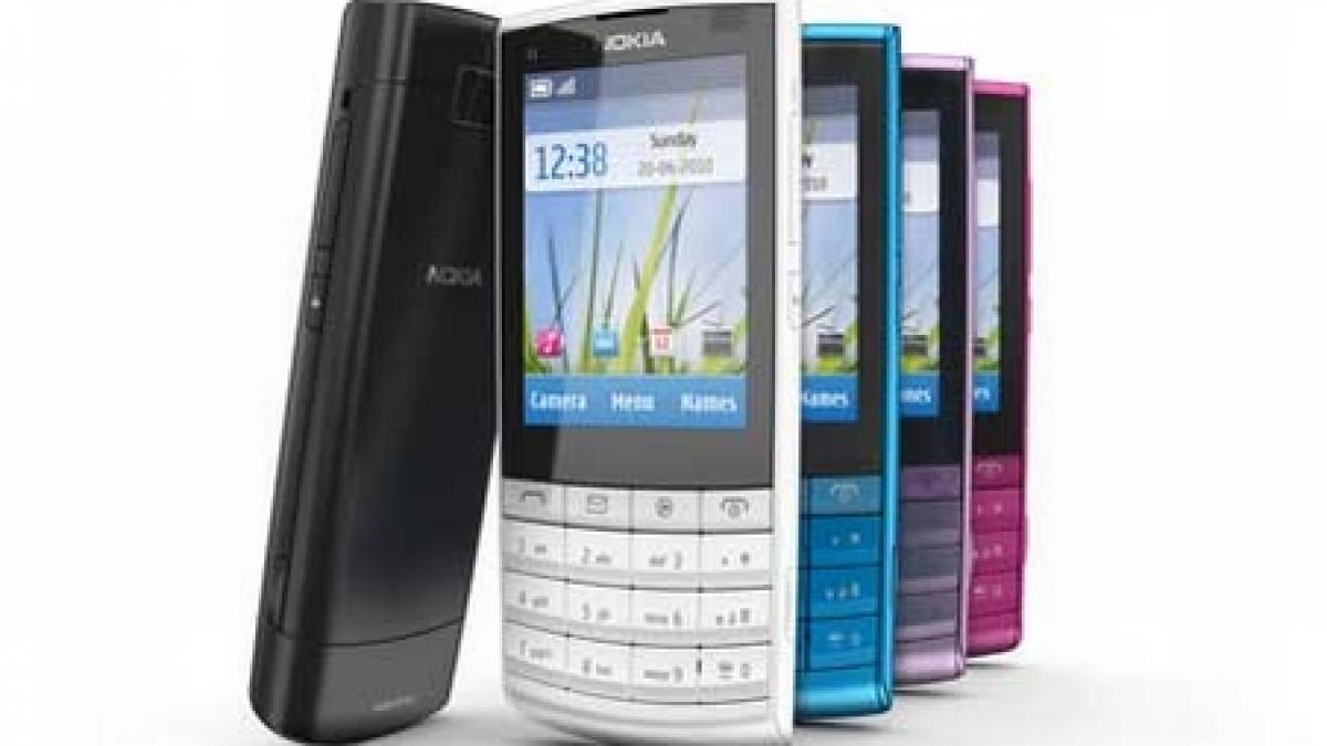 Nokia anunţă X3 touch and type, un terminal care îmbină ecranul tactil cu tastatura tradiţională (FOTO)