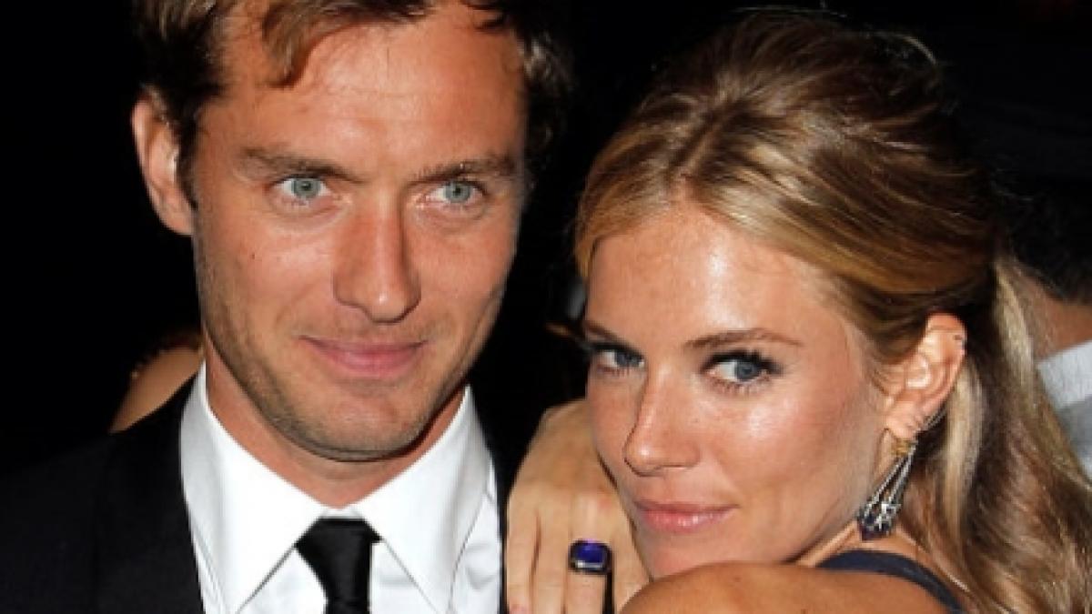 Jude Law şi Sienna Miller s-au căsătorit în Laos, în cadrul unui ritual local 