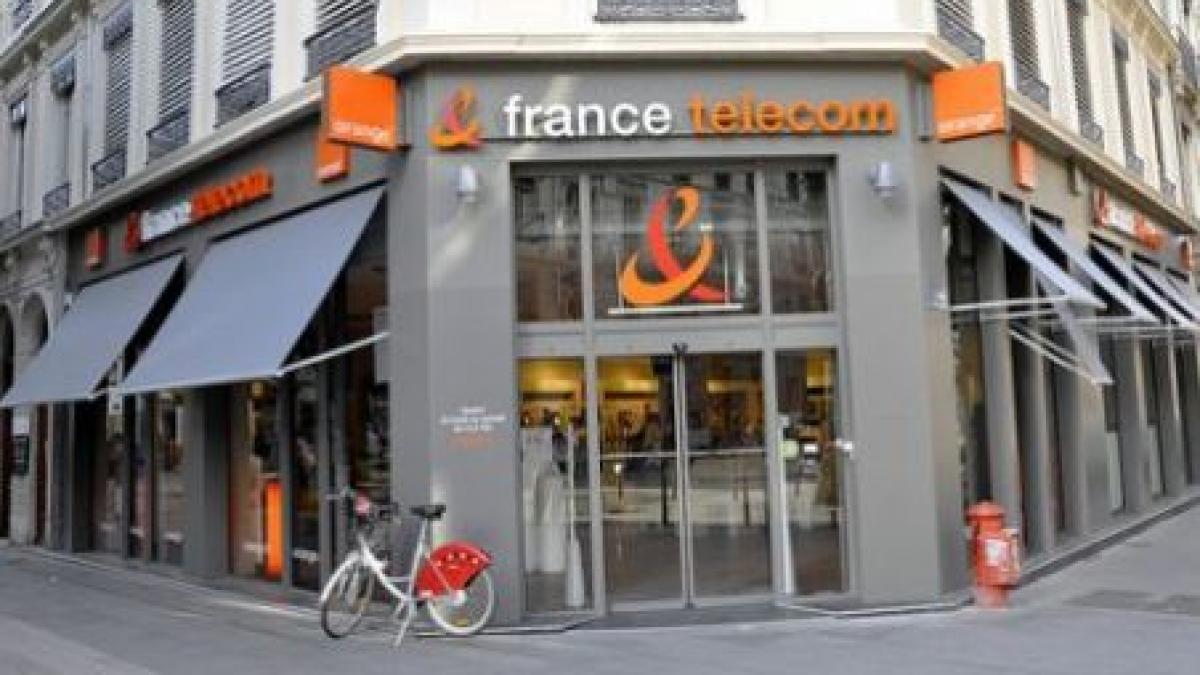 Cinci angajaţi ai France Telecom s-au sinucis în ultimele două săptămâni, ridicând numărul sinuciderilor la 23 (VIDEO)