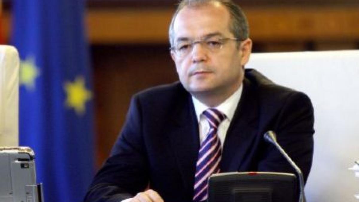 Emil Boc: Câştigătorii politici ai procesului de reformă vor fi, în 2012, PDL, UDMR şi UNPR (VIDEO)