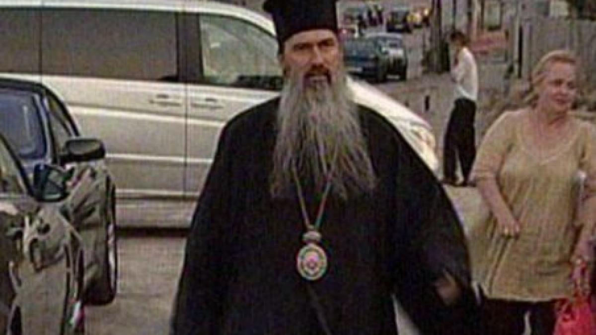 Arhiepiscopia Tomisului, sub sechestru. Preasfinţitul Teodosie nu a mai plătit creditele