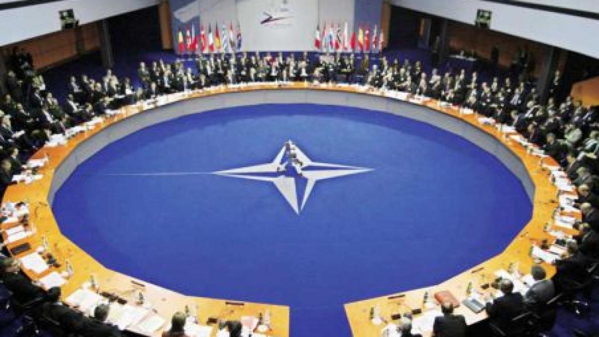 Summit NATO-Rusia pentru apărarea antirachetă, programat în noiembrie