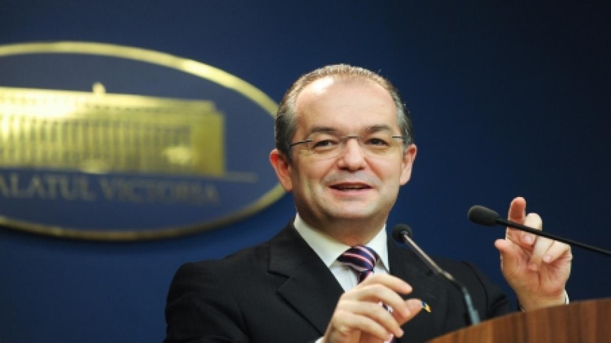 Boc: Dacă Vlădescu avea viziune, nu se reduceau salariile