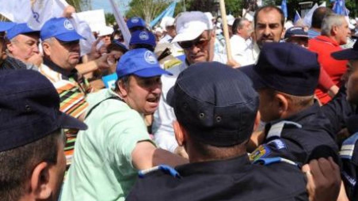 Sindicaliştii ies în stradă pentru a-şi cere drepturile. Vezi programul protestelor