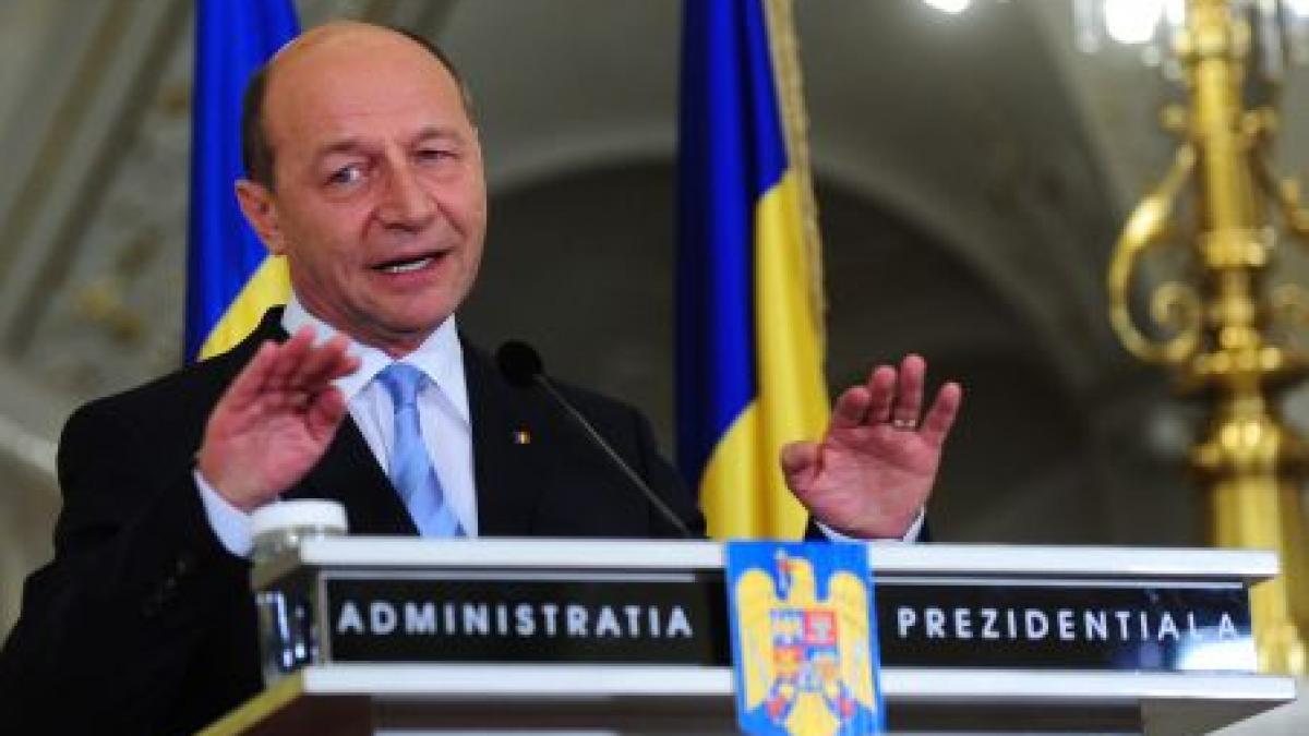 Băsescu: Poliţiştii au subminat autoritatea statului. Guvernul să rezolve problemele de disciplină (VIDEO)