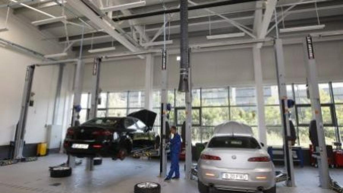 Service-urile auto ar putea fi obligate să îşi informeze clienţii în legătură cu originea pieselor folosite