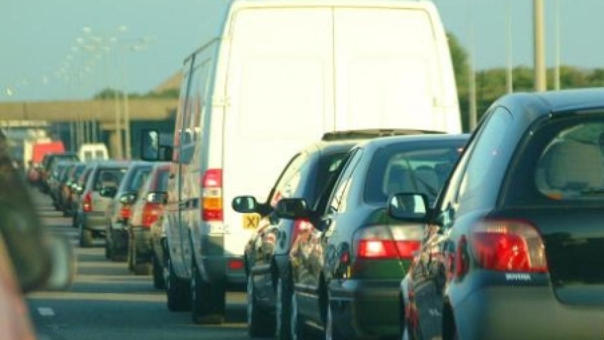 Restricţii în traficul din Capitală, din cauza protestului profesorilor. Vezi rutele ocolitoare