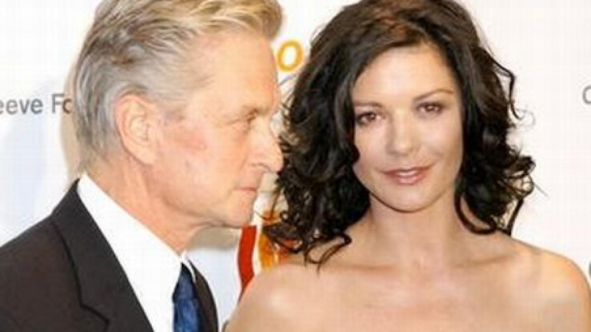 Catherine Zeta Jones a refuzat un rol ca să fie aproape de Michael Douglas