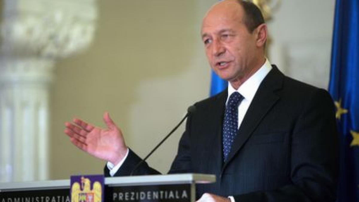 Băsescu retrimite Legea pensiilor la Parlament. Îi e teamă de suspendare? (VIDEO)