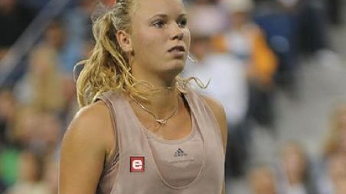 Schimbare la vârf: Caroline Wozniacki, noul număr 1 WTA, în absenţa Serenei Williams