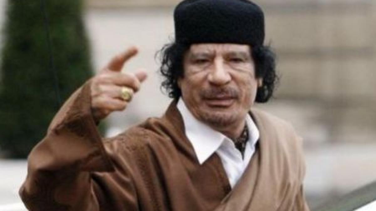 Kadhafi l-a invitat pe Traian Băsescu la summitul UE-Africa