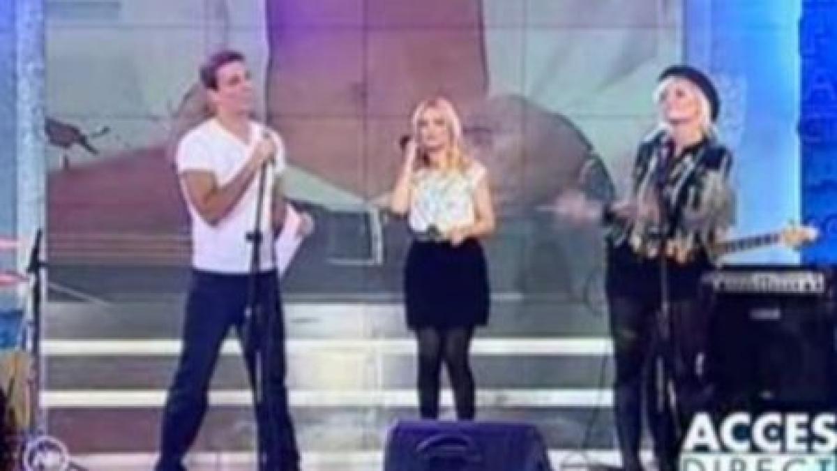 Show total! Mircea Badea a cântat live cu Delia Matache (VIDEO)
