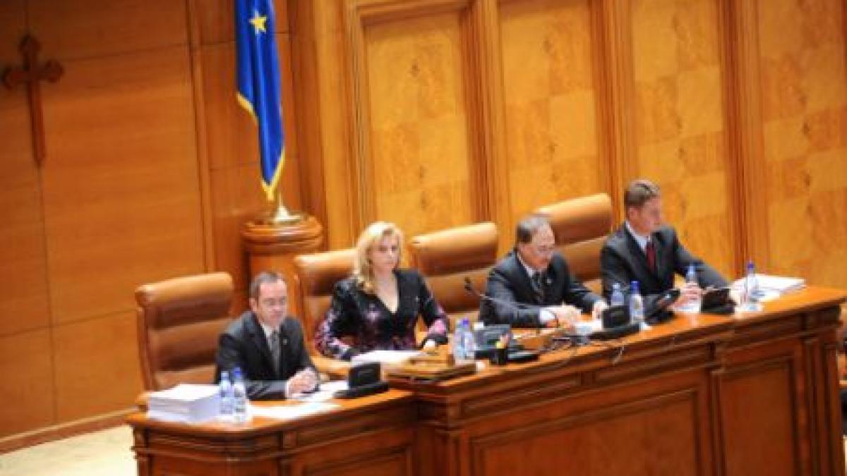 Nou scandal în Camera Deputaţilor: Opoziţia a părăsit şi marţi plenul (VIDEO)