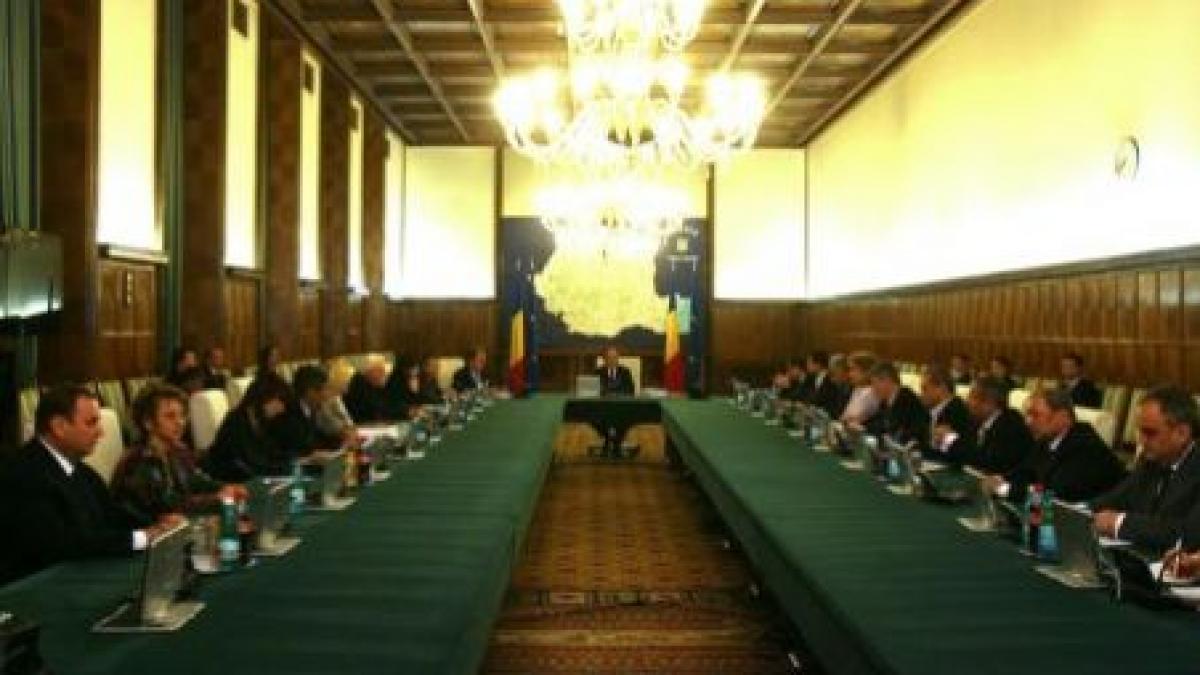 Proiectul de buget pe 2011, în dezbaterea Guvernului: Sănătatea ar putea primi cei mai puţini bani