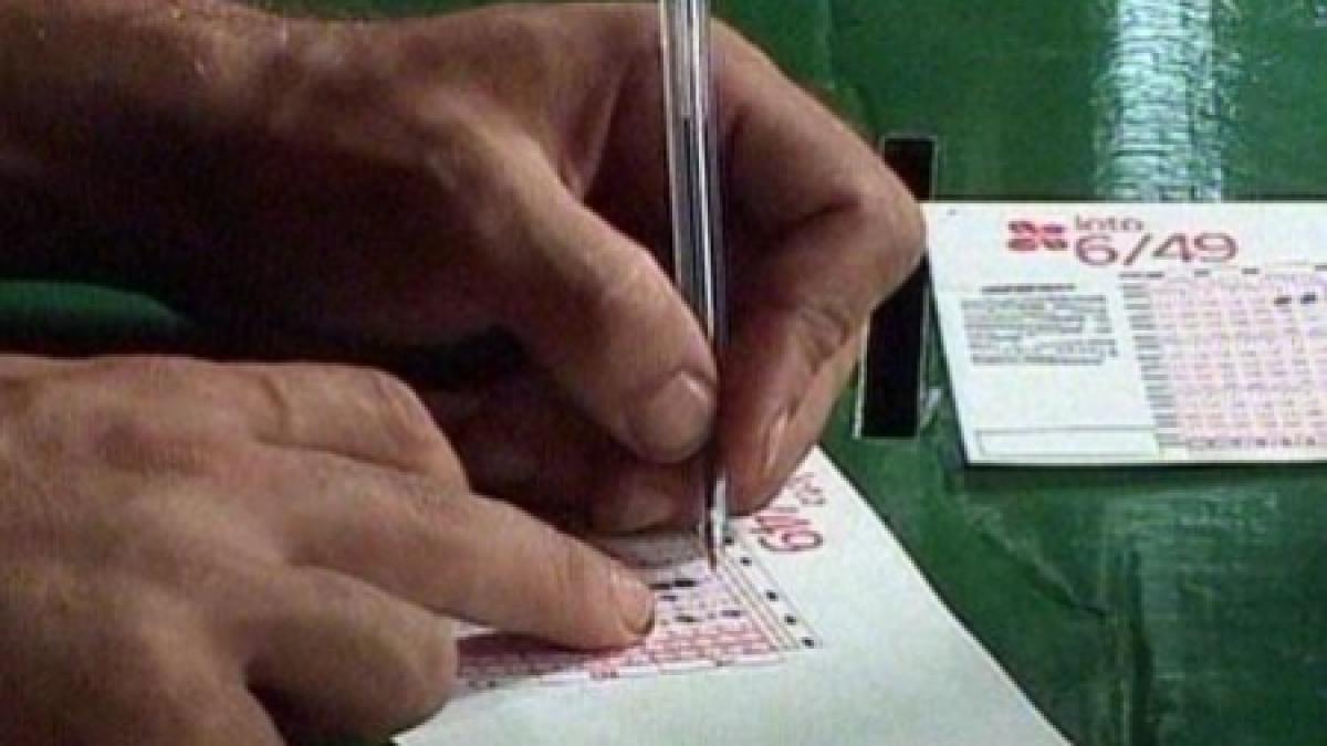 Loto 6/49: Premiul cel mare, în valoare de peste 400.000 de euro, a fost câştigat 