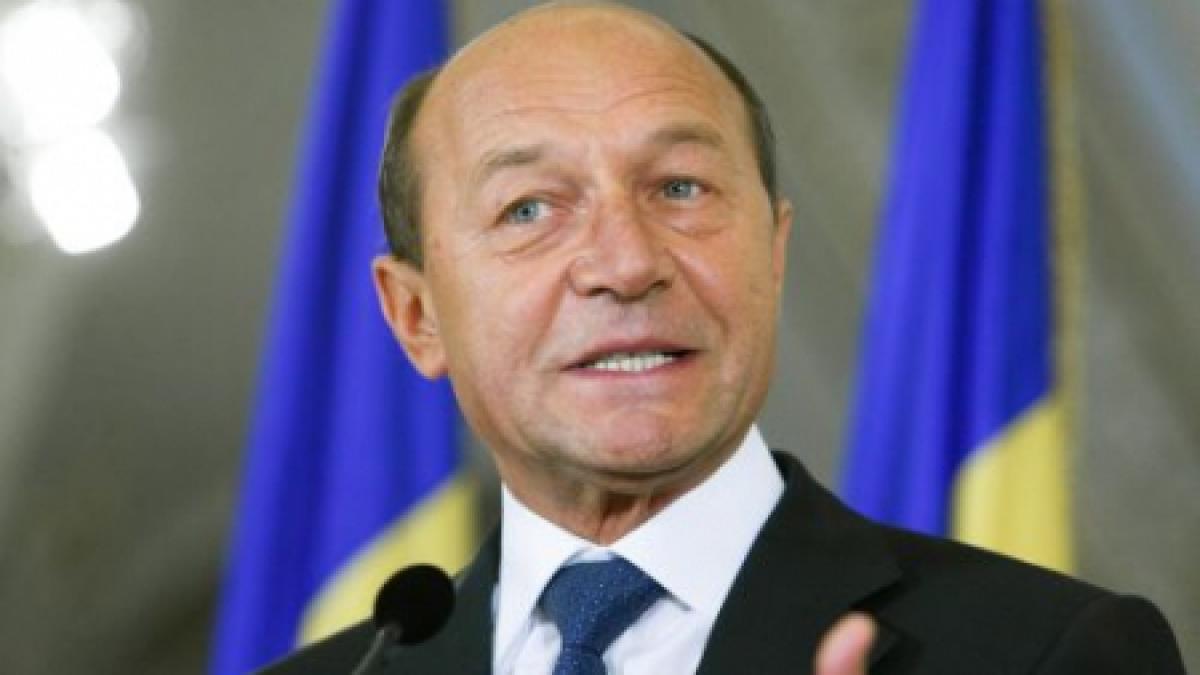 Băsescu: Mulţi dintre etnicii romi trăiesc, în mod tradiţional, din ce fură