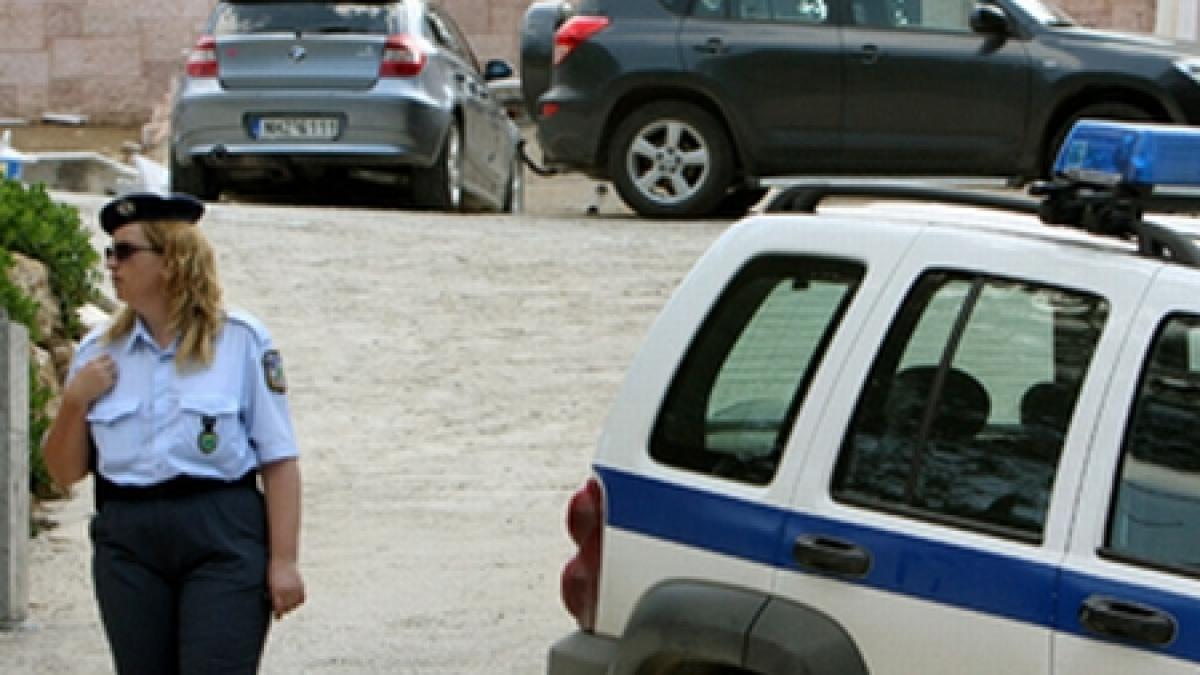 Autorităţile din Grecia au distrus un pachet suspect primit de ambasada Franţei 