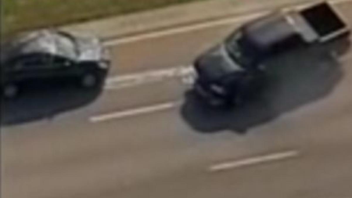 Cursă spectaculoasă pe o autostradă din Florida. Hoţi urmăriţi circa o oră de mai multe echipaje de poliţie 