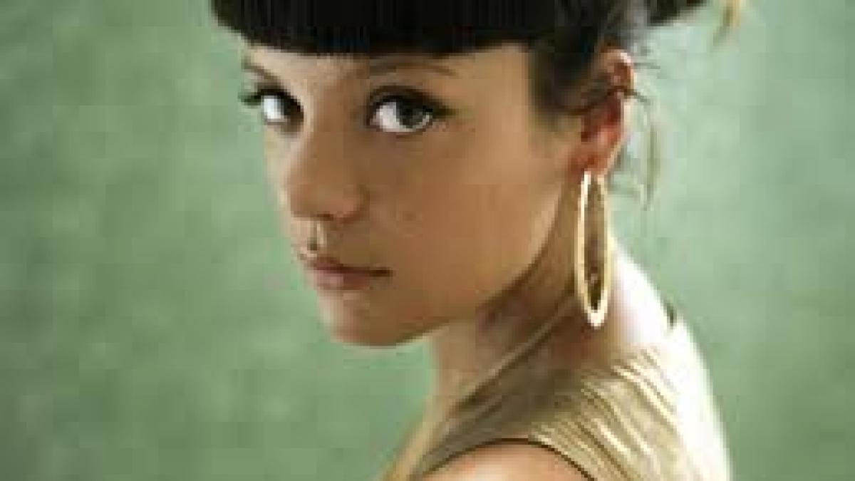 Cântăreaţa Lily Allen, spitalizată din cauza septicemiei