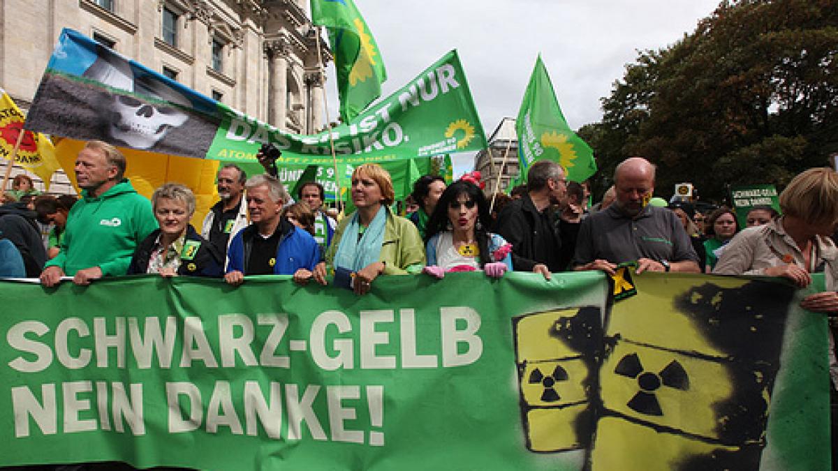 Germania. 50.000 de oameni au manifestat împotriva depozitării de deşeuri radioactive