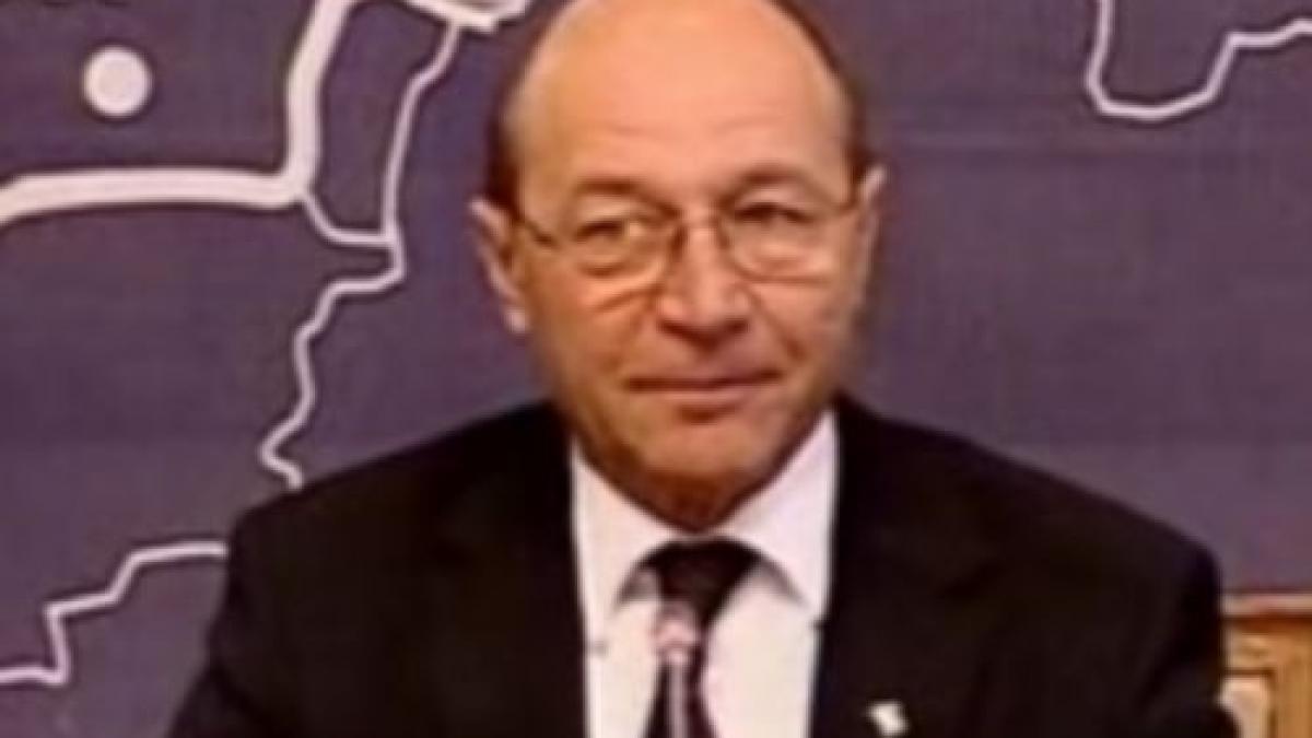 Băsescu, în debutul summit-ului de la Bucureşti: Aşteptăm cu mare interes adoptarea Strategiei Dunării