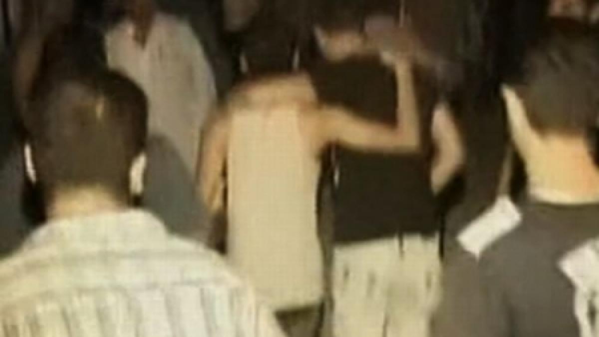 Imagini şocante: Film cu cadavrele victimelor unui atentat, făcut public de susţinătorii Al-Qaeda