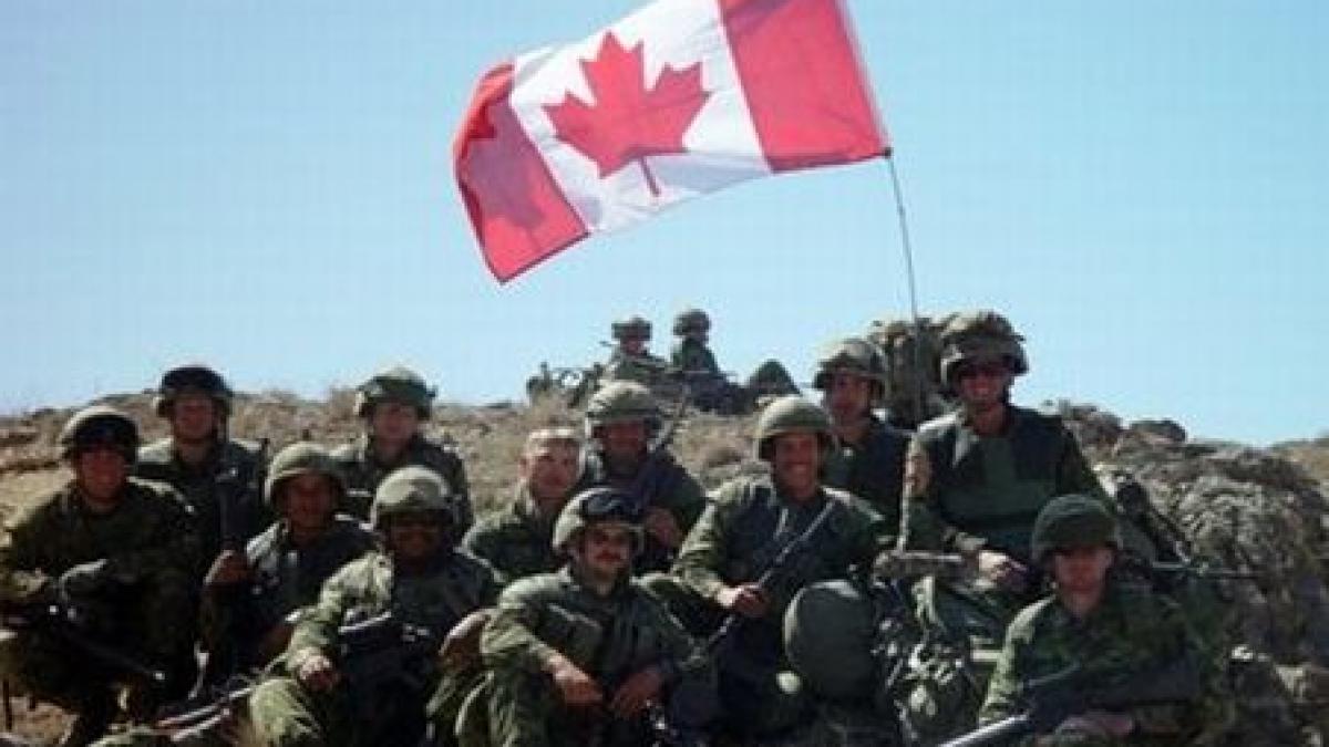 Guvernul de la Ottawa: Vom trimite 950 de instructori militari în Afganistan până în 2014