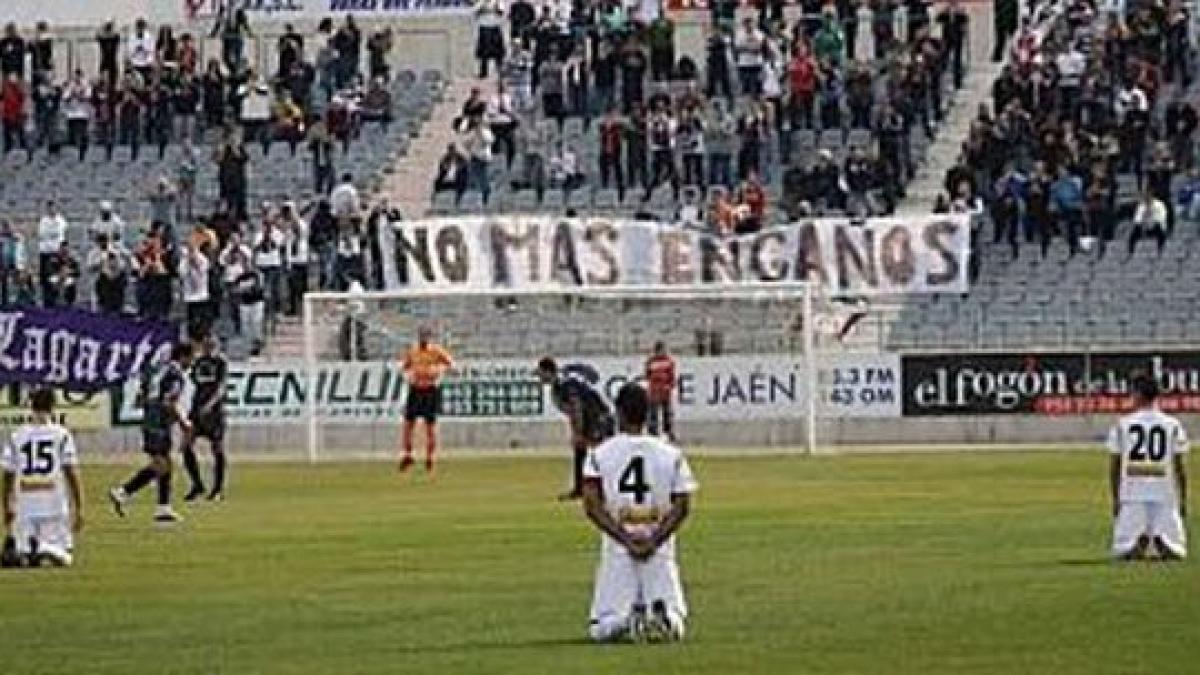 Protest pentru salarii: Jucătorii de la Real Jaen refuză să atingă mingea