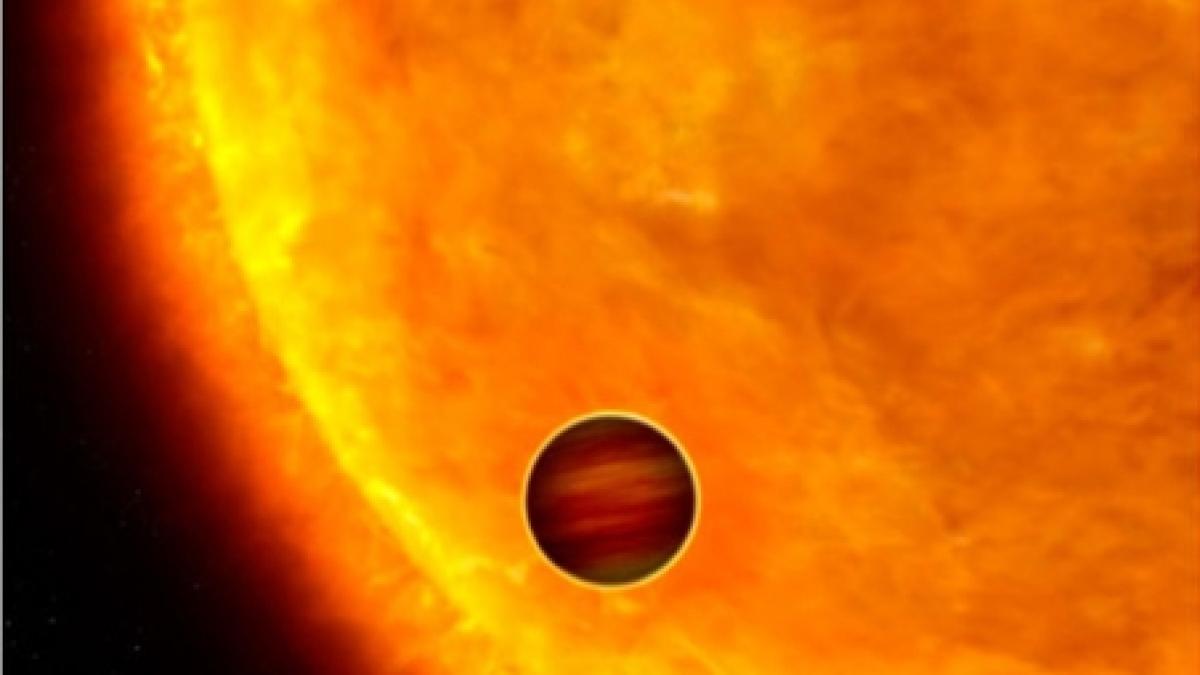 Planetă dintr-o altă galaxie prezentă în Calea Lactee. Este mai mare de 1,5 ori decât Jupiter