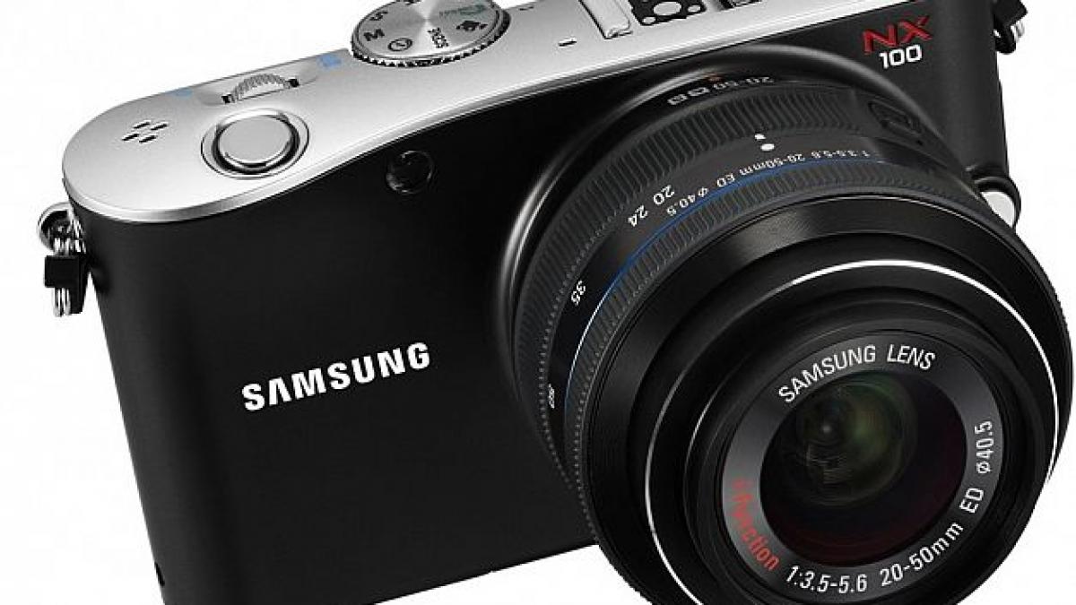 Samsung NX100, o nouă cameră compactă fără sistemul mecanic cu oglindă