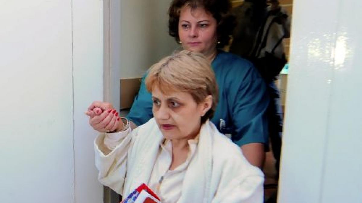 Cristiana Anghel, învăţătoarea care a stat 70 de zile în greva foamei, va fi externată 