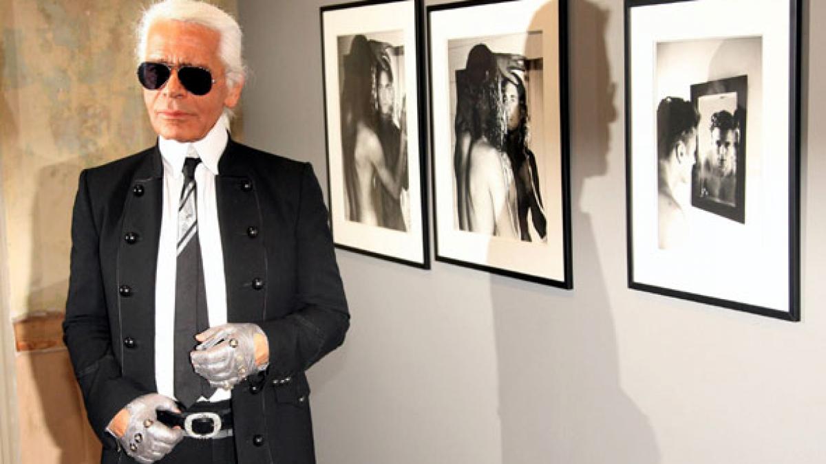 Designerul Karl Lagerfeld a fost jefuit în Rusia