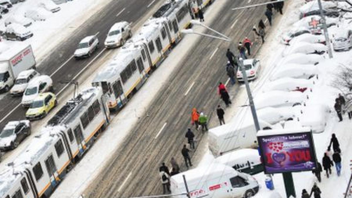 Infotrafic. O persoană a murit la Arad, în urma unui accident rutier produs din cauza poleiului