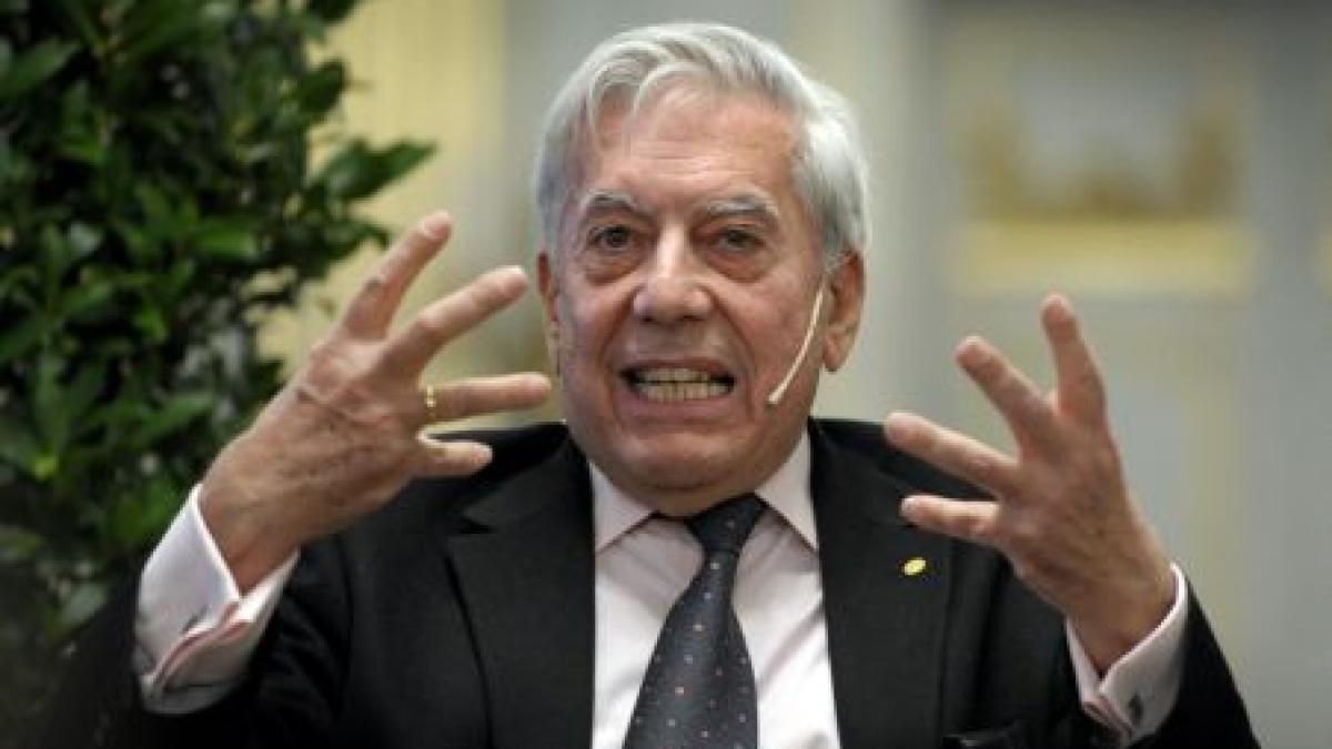 Mario Vargas Llosa: Fundamentalismul islamic a înlocuit comunismul ca inamic al democraţiei