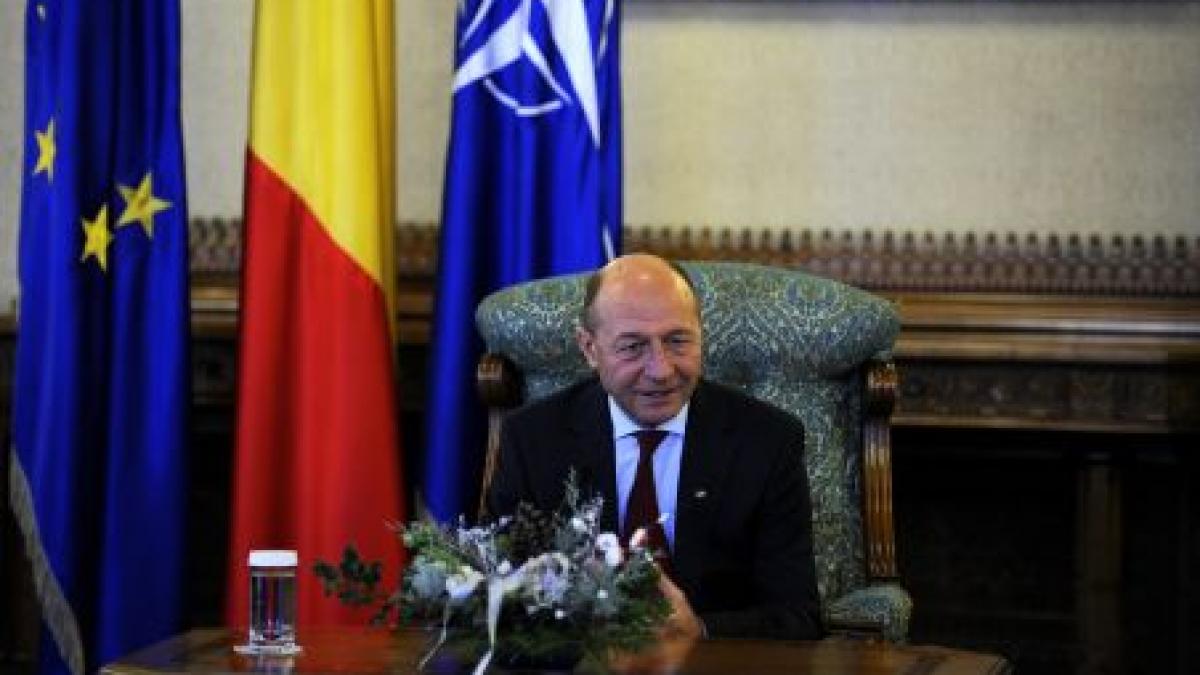 Mesajul lui Băsescu către români, de Crăciun: Doresc să regăsească simţul profund al solidarităţii